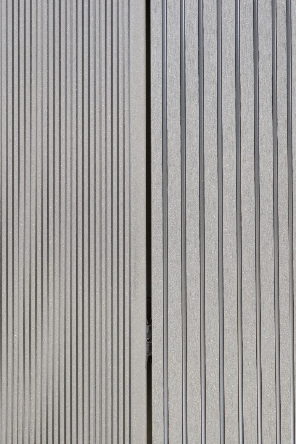 WPC Diele Magnum in der Farbe granit