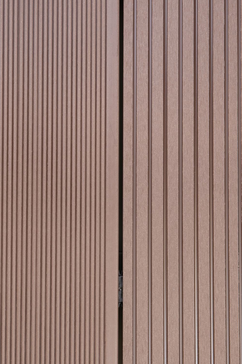 WPC Diele Magnum in der Farbe bongossi