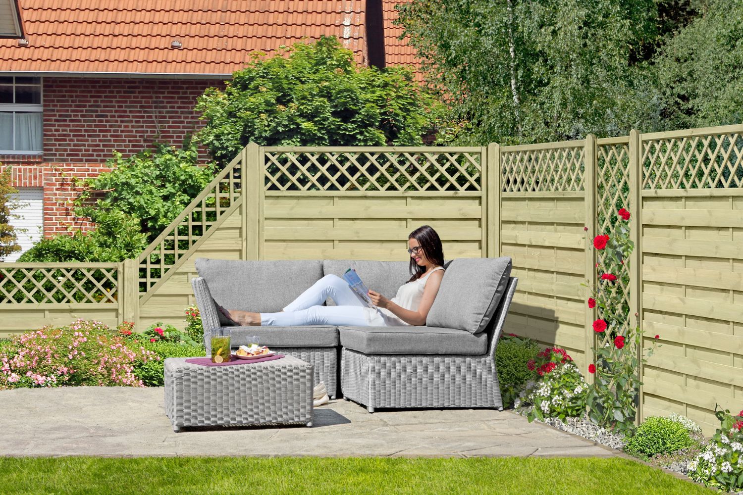 Rankzaun aus KDI im Garten